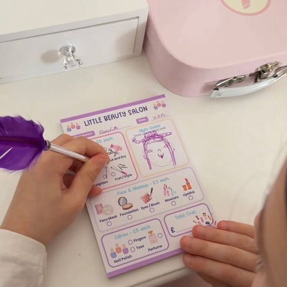 Beauty salon pretend play